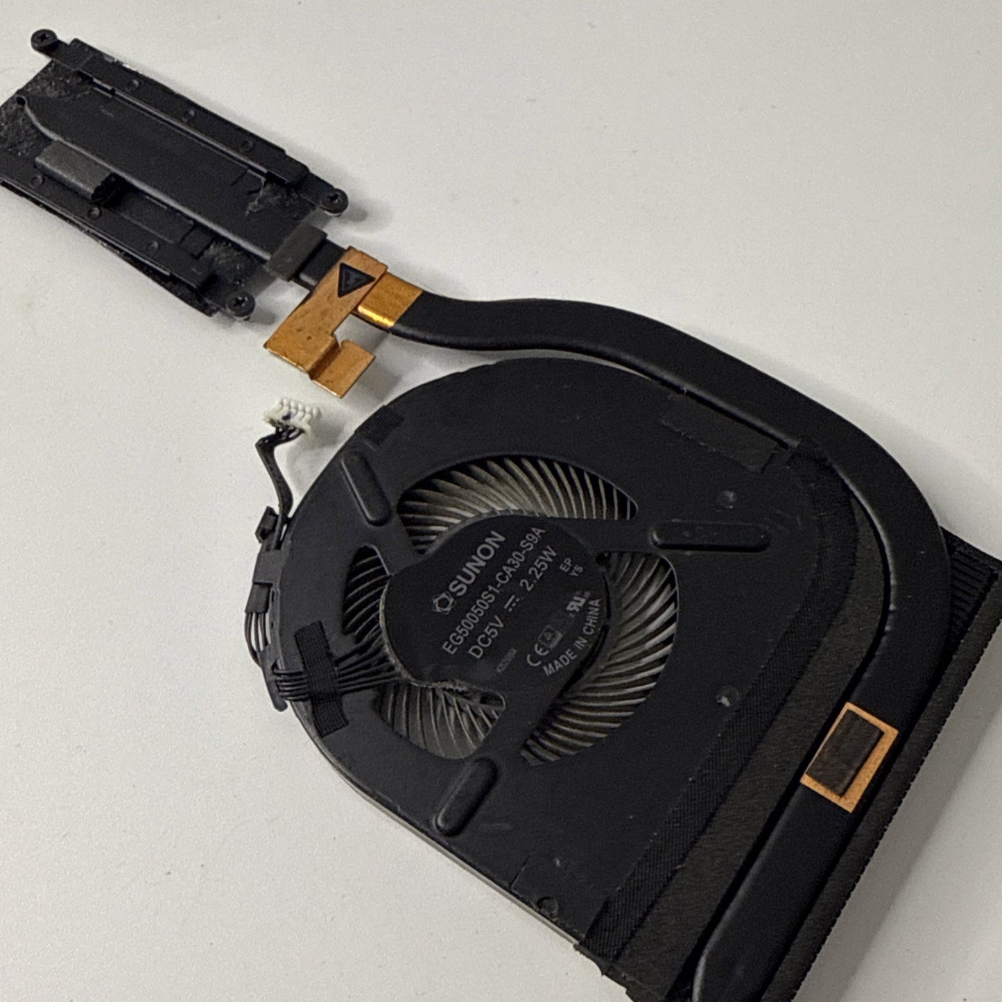 Lenovo ThinkPad T480 Laptop Heatsink with Cooling Fan 01ER499