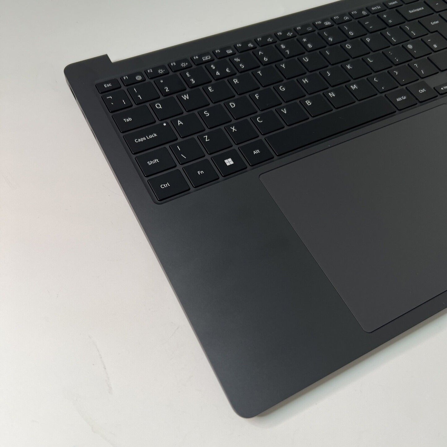 Samsung Galaxy Book3 Pro NP960XFG Palmrest Cover UK Keyboard BA98-032721 Grade B