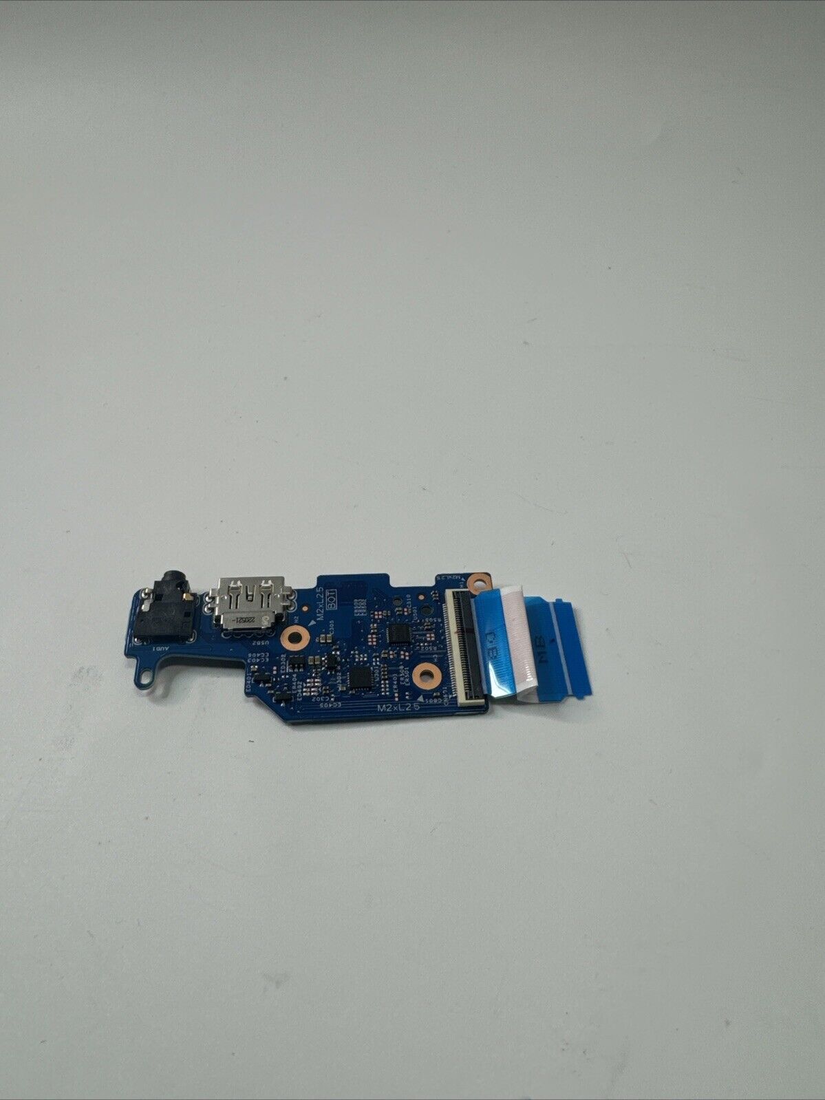 Genuine HP Pavilion 14-EH0500SA USB Port Audio Jack Board with Cable