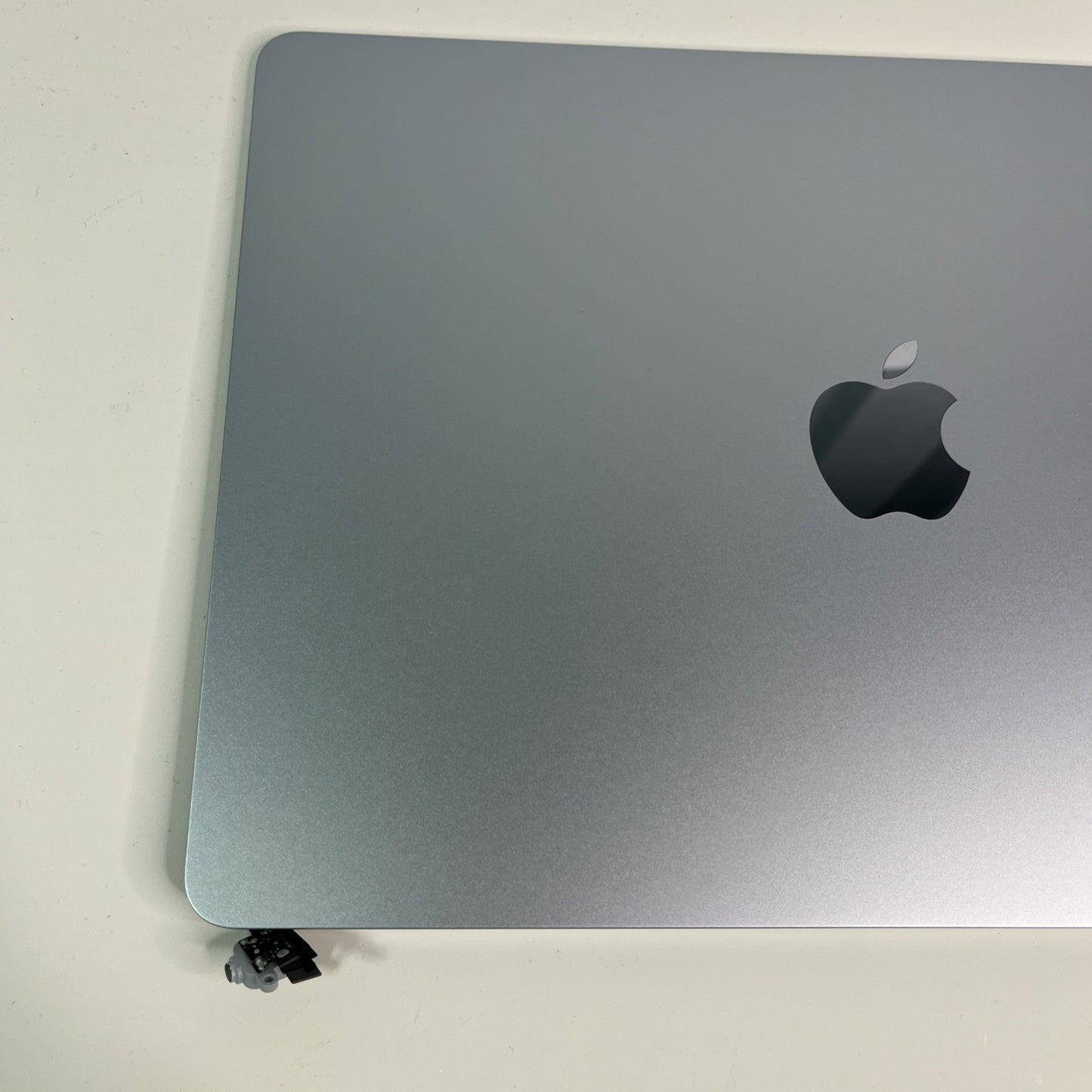 Genuine Apple MacBook Air 13" M4 A3240 Complete Top Lid And Screen Blue 2025