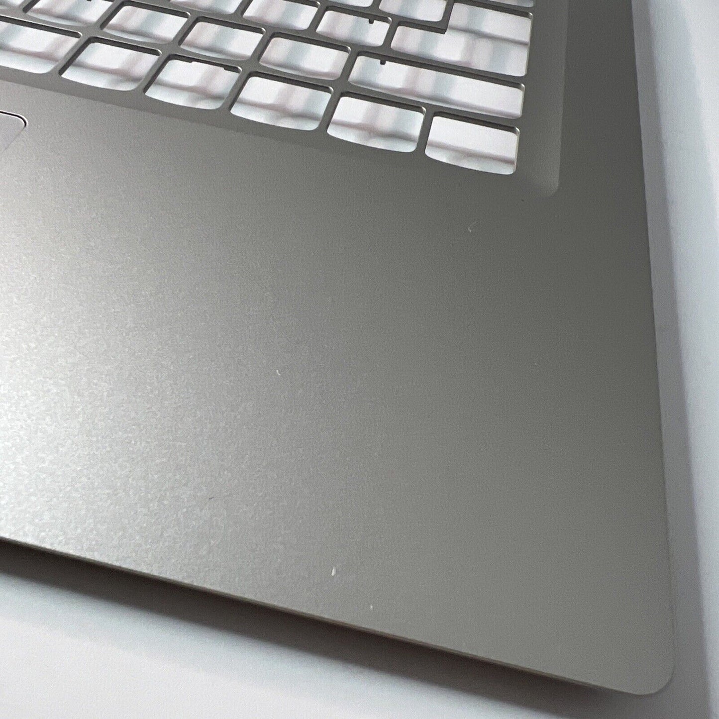 LENOVO IDEAPAD 120s 120s-14iap PALMREST TOUCHPAD SPEAKER SILVER 5cb0f20683