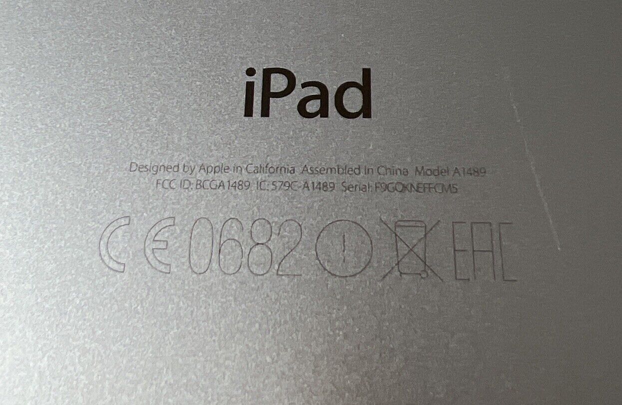 Joblot 3x Apple iPad Mini 2nd Gen 32GB A1489 Silver Locked