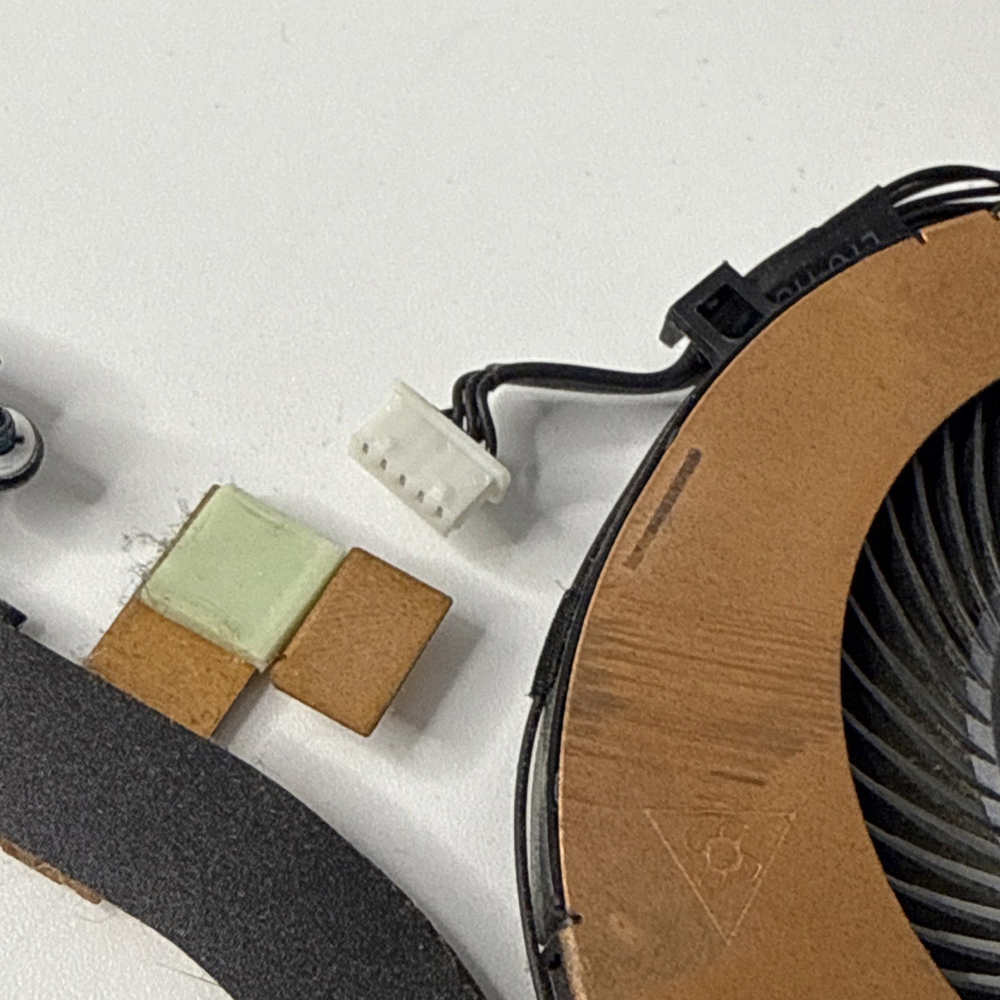 Lenovo ThinkPad T480 Laptop Heatsink with Cooling Fan 01ER499
