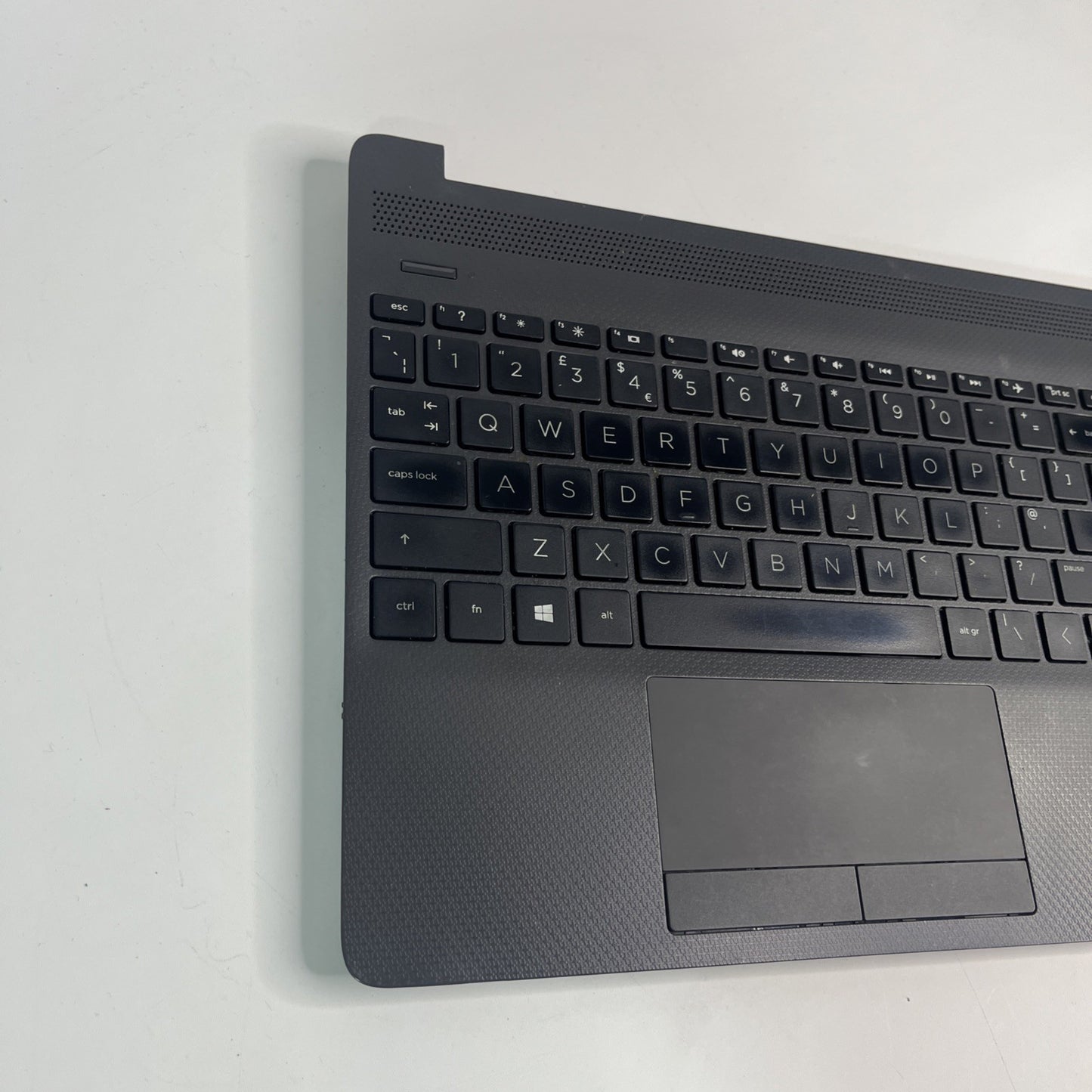 Genuine Black Hp 250 G8 Complete Palmrest , Keyboard , Speakers & Usb Board