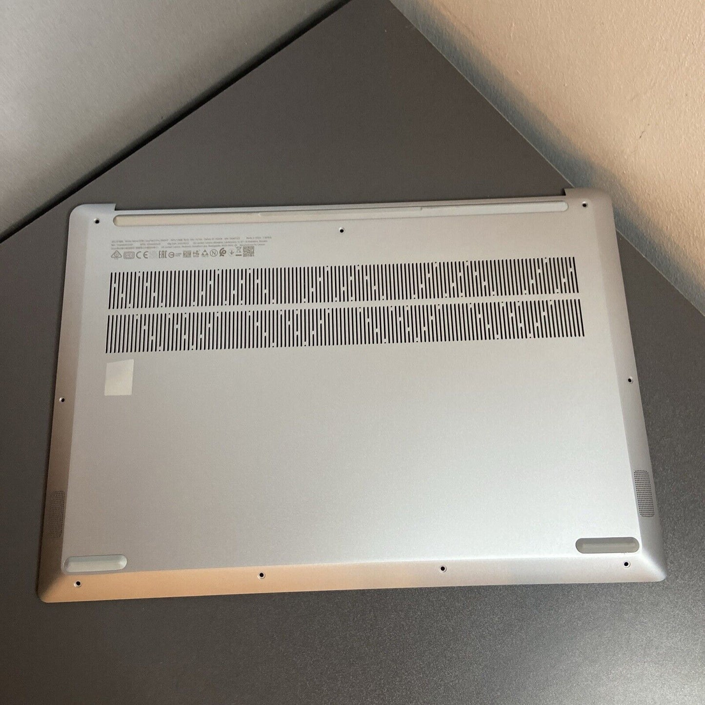 Lenovo ideapad 5 Pro 16IAH7 5 Pro 16ARH7 Bottom Base Cover Silver