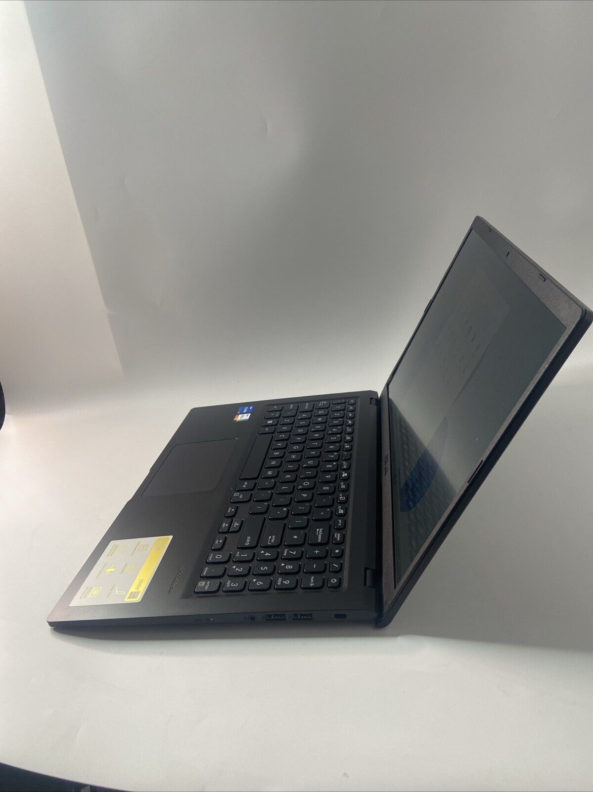 ASUS VivoBook 15 X1500EA 15.6" Intel Core i5-1135G7 8GB RAM 256GB SSD Windows 11