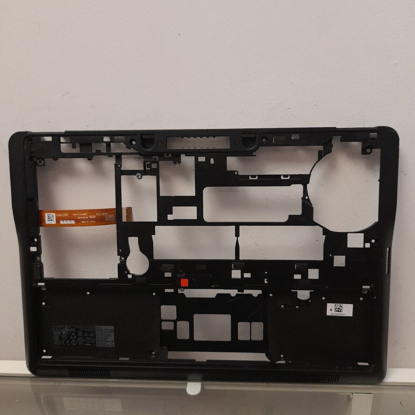 GENUINE DELL LATITUDE E7450 BOTTOM BASE COVER DELL HVJ91 0HVJ91 -214