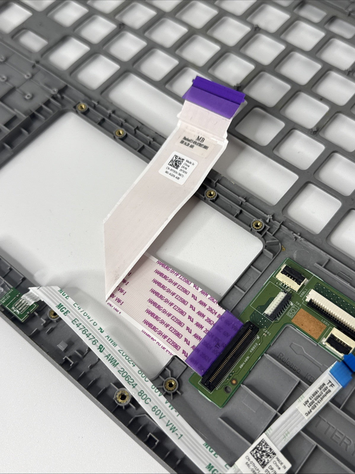 Genuine Dell Inspiron 13 5368 5378 Palmrest Assembly Keyboard Connector 0JCHV0
