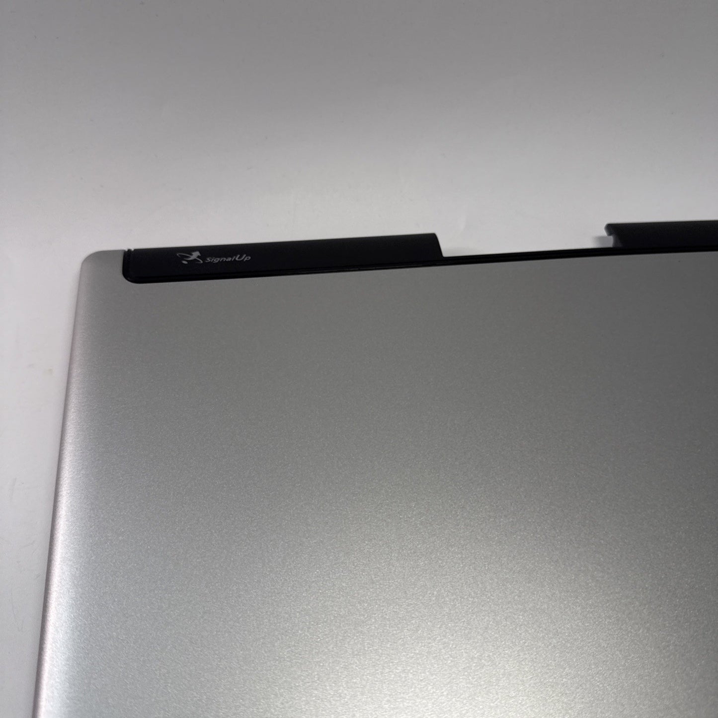 Acer Aspire 5100 60.ABHV5.007 LCD Top Back Rear Lid Cover Silver