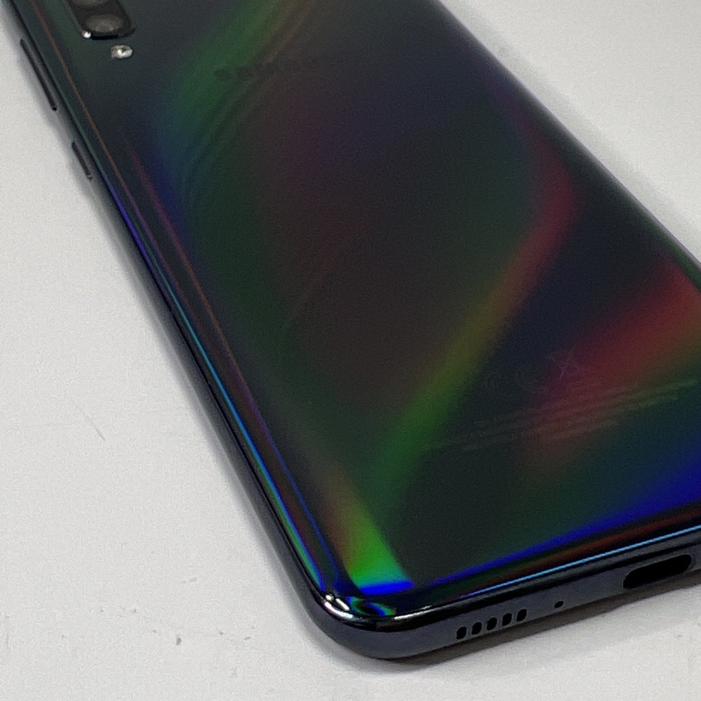 Samsung Galaxy A50 6.4" Unlocked 128GB - Very Good Condition BLUE