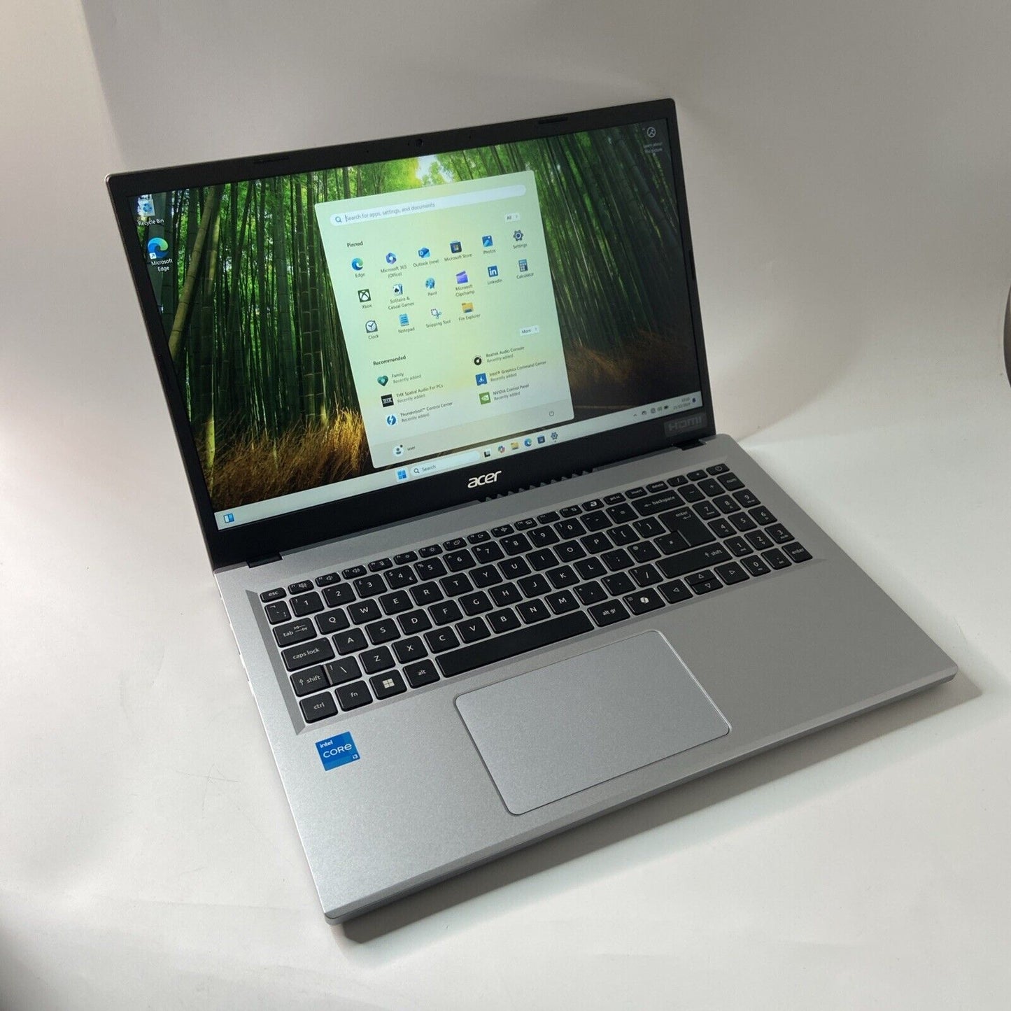 Acer Extensa 15 EX215-34 Core i3-N305 8GB RAM 256GB SSD 15.6" FHD Win 11 Grade A