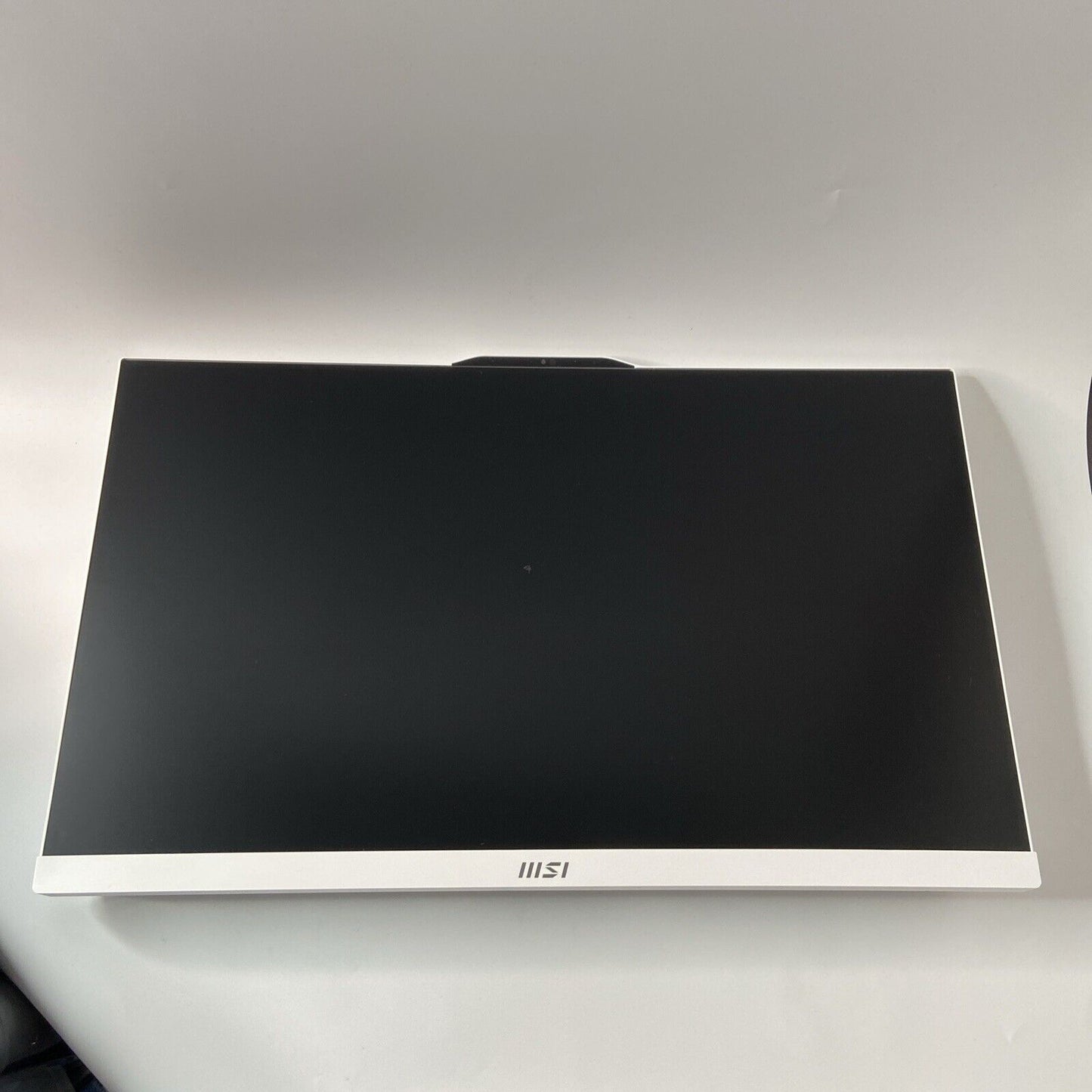 MSI Modern AM242 Intel Pentium 7505 4GB 128GB Windows 11 All In One PC