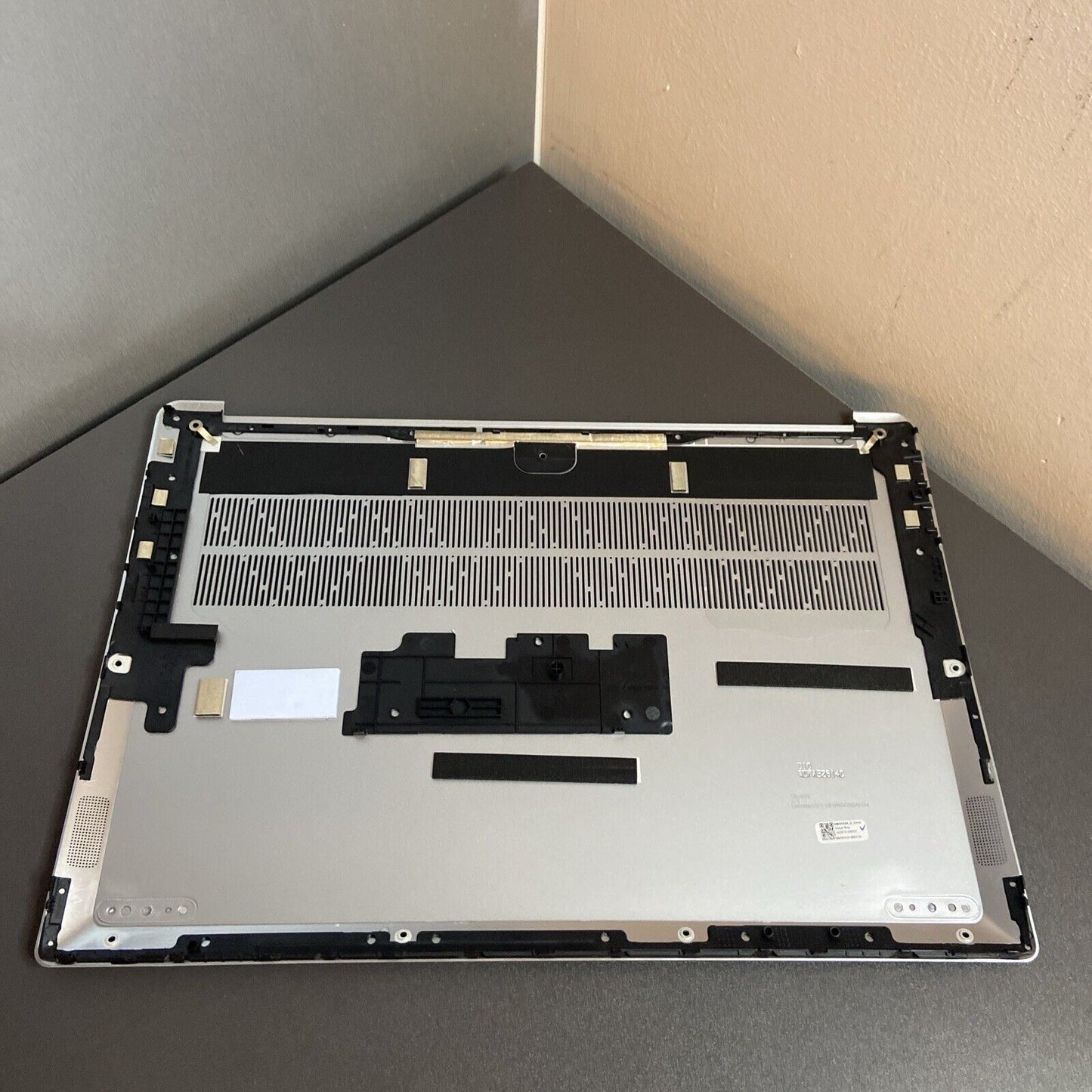 Lenovo ideapad 5 Pro 16IAH7 5 Pro 16ARH7 Bottom Base Cover Silver