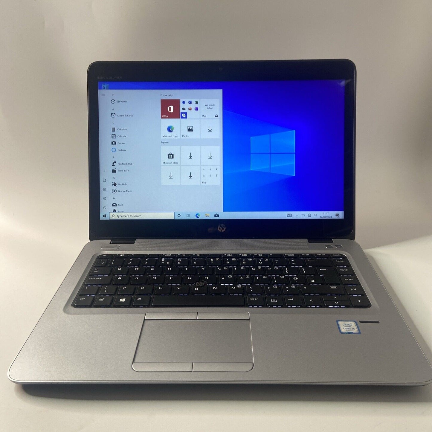 HP EliteBook 840 G3 i5-6300U 2.40 GHz 8GB 256 GB SSD Windows 10 Pro