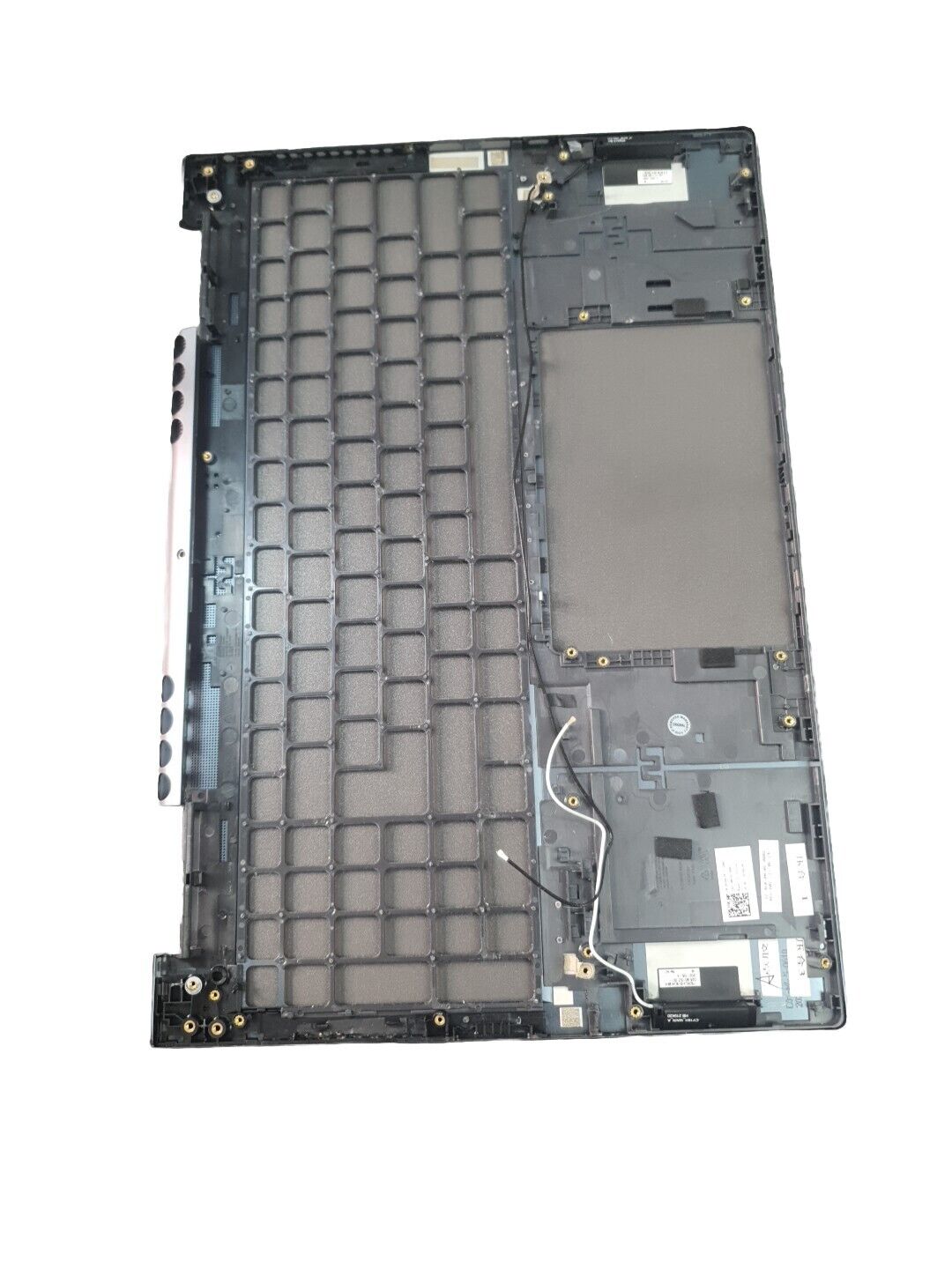 DELL Inspiron 16Plus 7610 LaptopPalmrest upper Cover