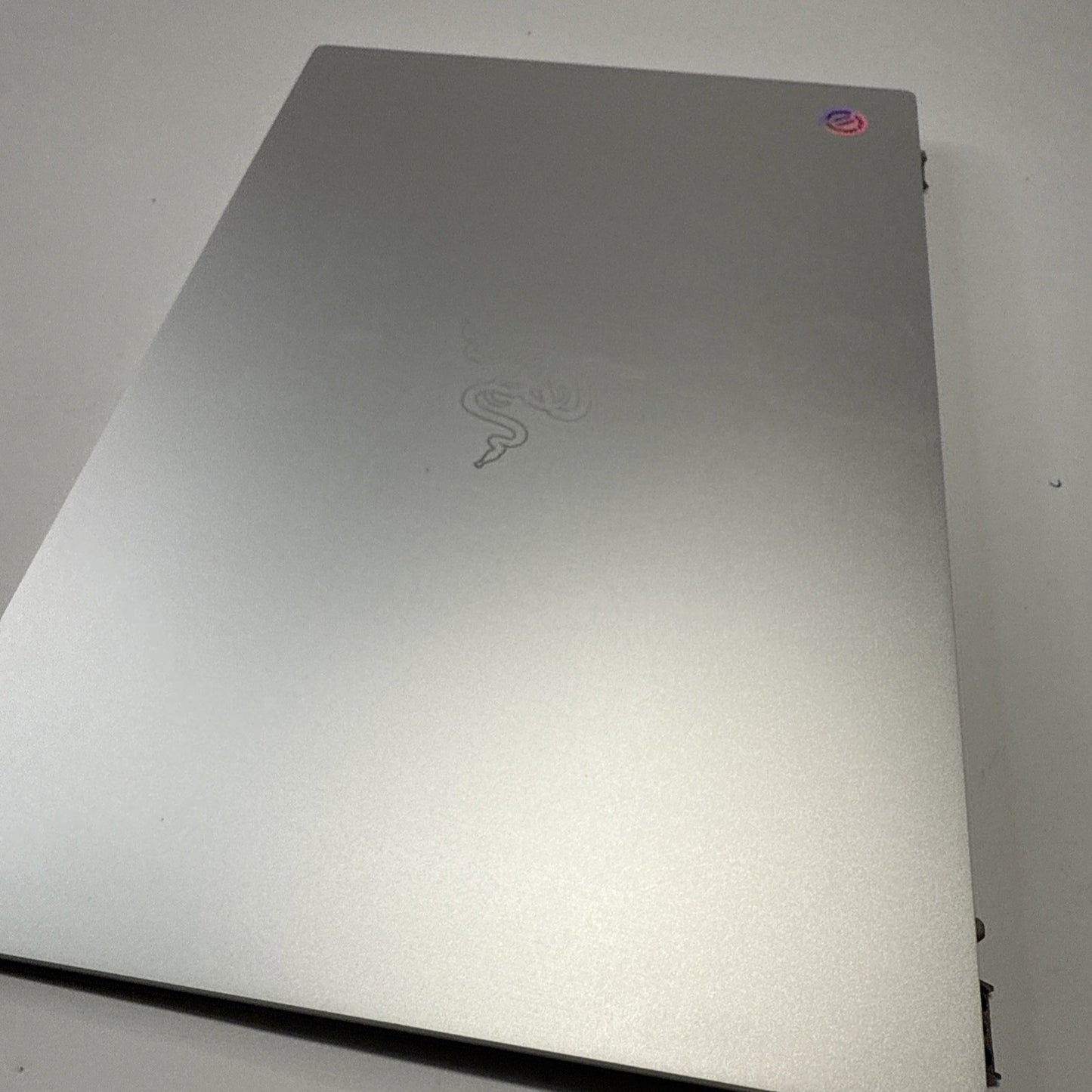 Razer Book 13 RZ09-0357 Screen Assembly Top Lid Cover Silver (FAULTY CABLE)