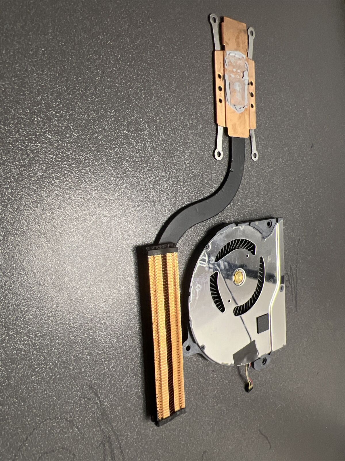 Asus ux490u Notebook PC heat sink and fan
