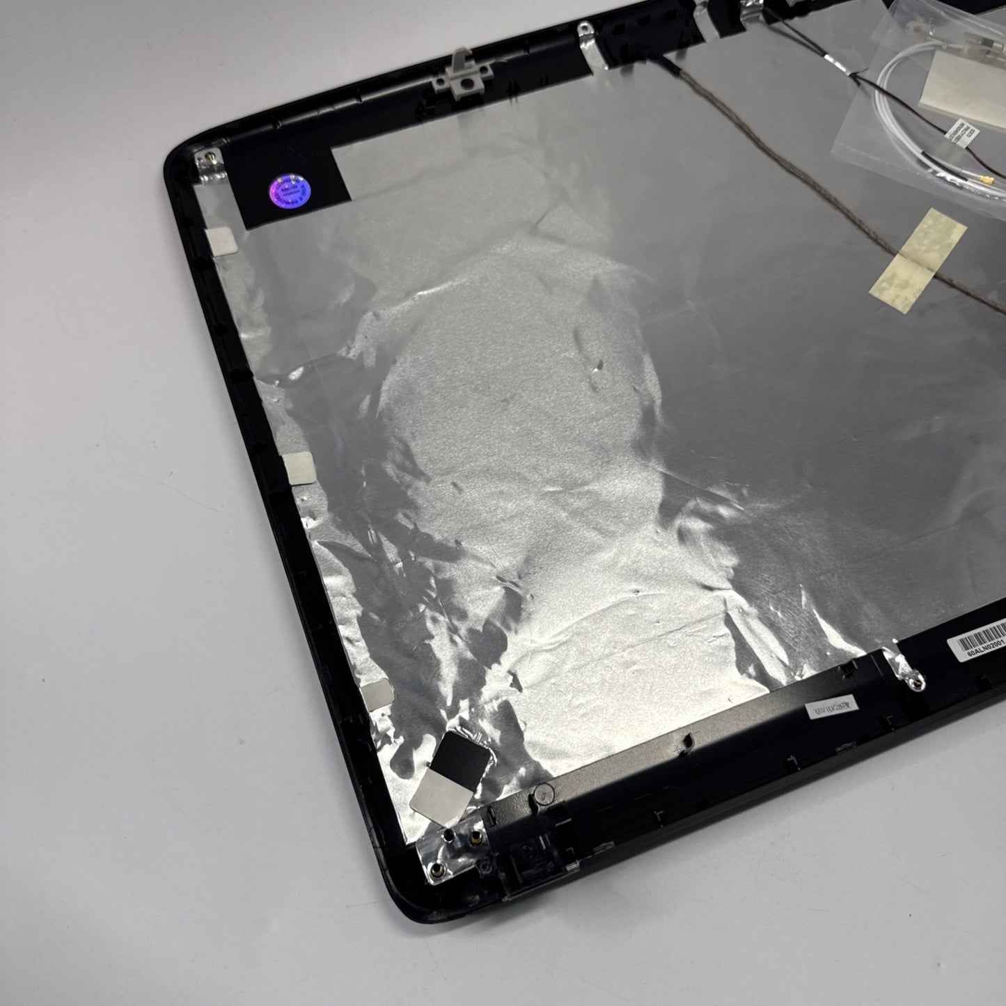 AP01L000J00 ACER ASPIRE 7720-4284 ICK70 LCD TOP LID BACK COVER 60.ALN02.001