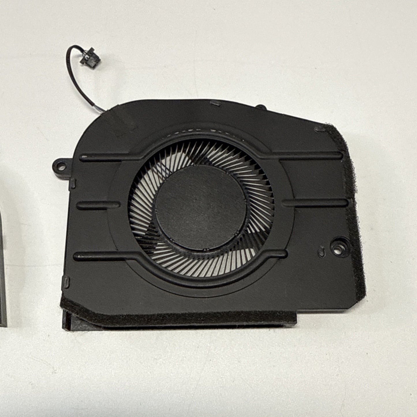 Dell Inspiron 16 Plus 7620 CPU Cooling Fans Set Left + Right 0N49HW 0Y2TW6