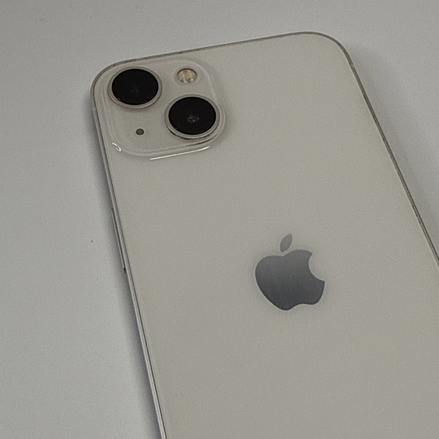 Apple iPhone 13 128GB Unlocked 5G (White) EXCELLENT CONDITION A++ 94% BH