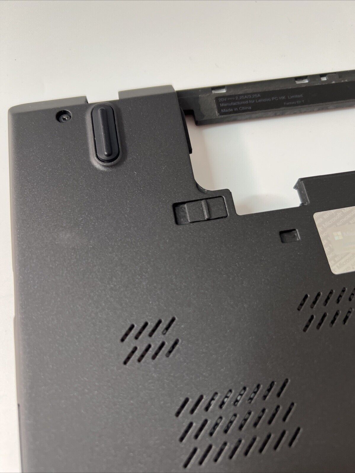 Lenovo Thinkpad T460 Bottom Base Case Cover Black Genuine