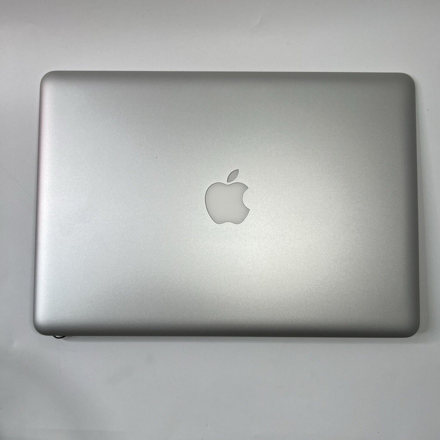 APPLE MACBOOK PRO 13 A1278 2012 SCREEN ASSEMBLY TOP LID SILVER (BROKEN CABLE)