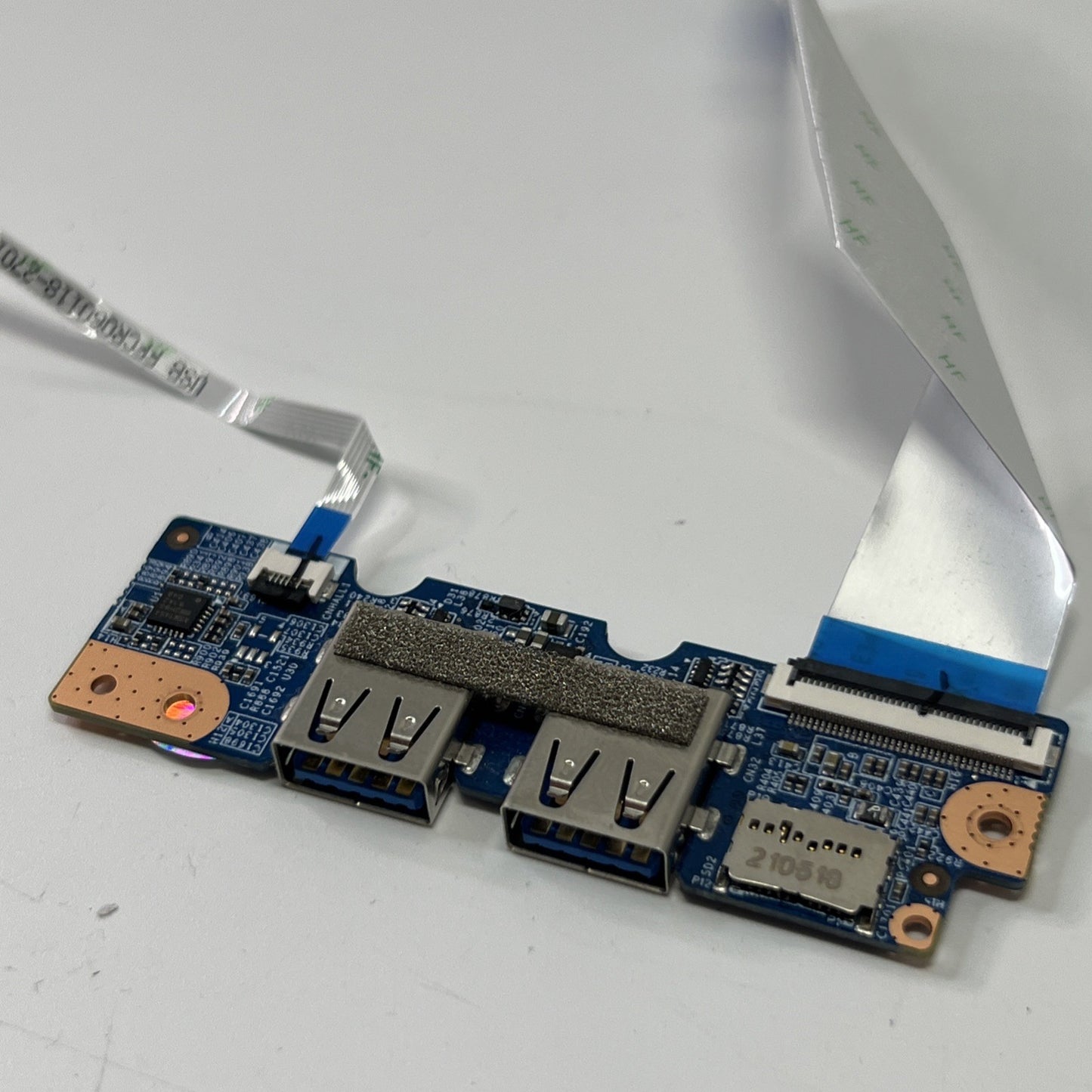 Medion Erazer Beast-X30 USB Port Board DBAGK5CP6Y I/O Board + Cables