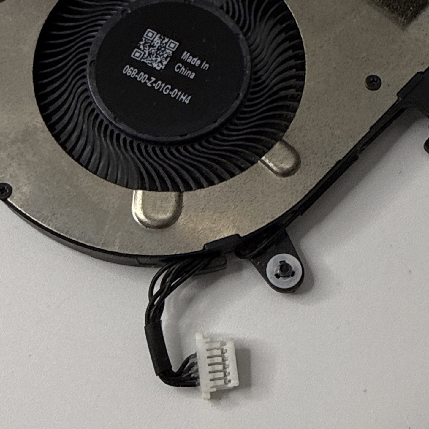 Lenovo Thinkpad X390 Yoga CPU Heatsink and Fan 01YU961