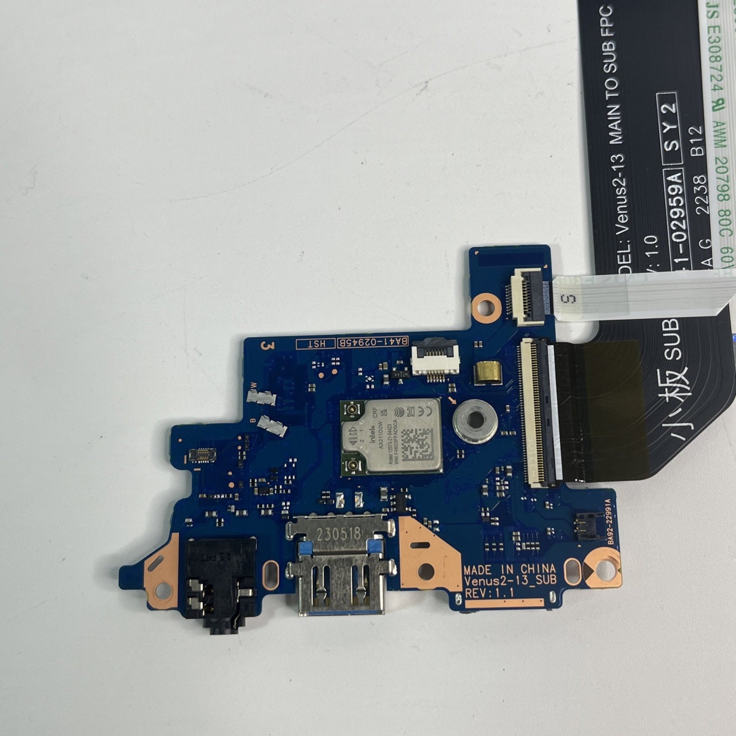 Genuine White Samsung Galaxy Book 2 Pro NP930XED USB Board & Cables Ba41-02945B
