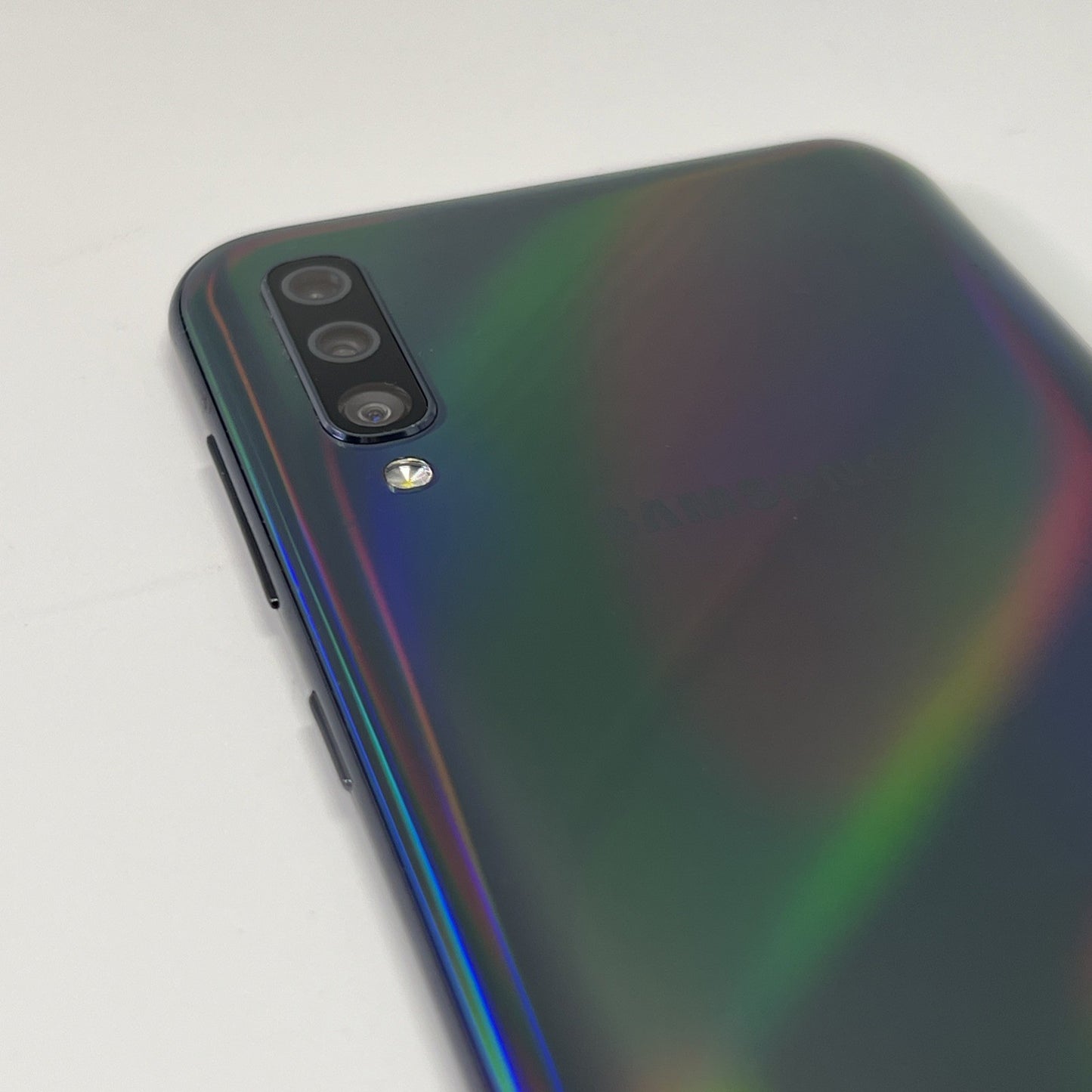 Samsung Galaxy A50 6.4" Unlocked 128GB - Very Good Condition BLUE