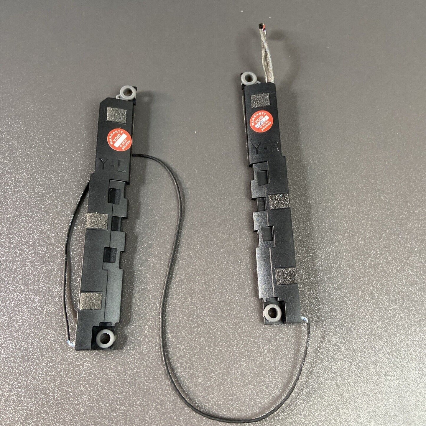 Lenovo Yoga Slim 7 Pro X 14IAH7 Laptop Internal Speakers Left & Right 5SB1F98973