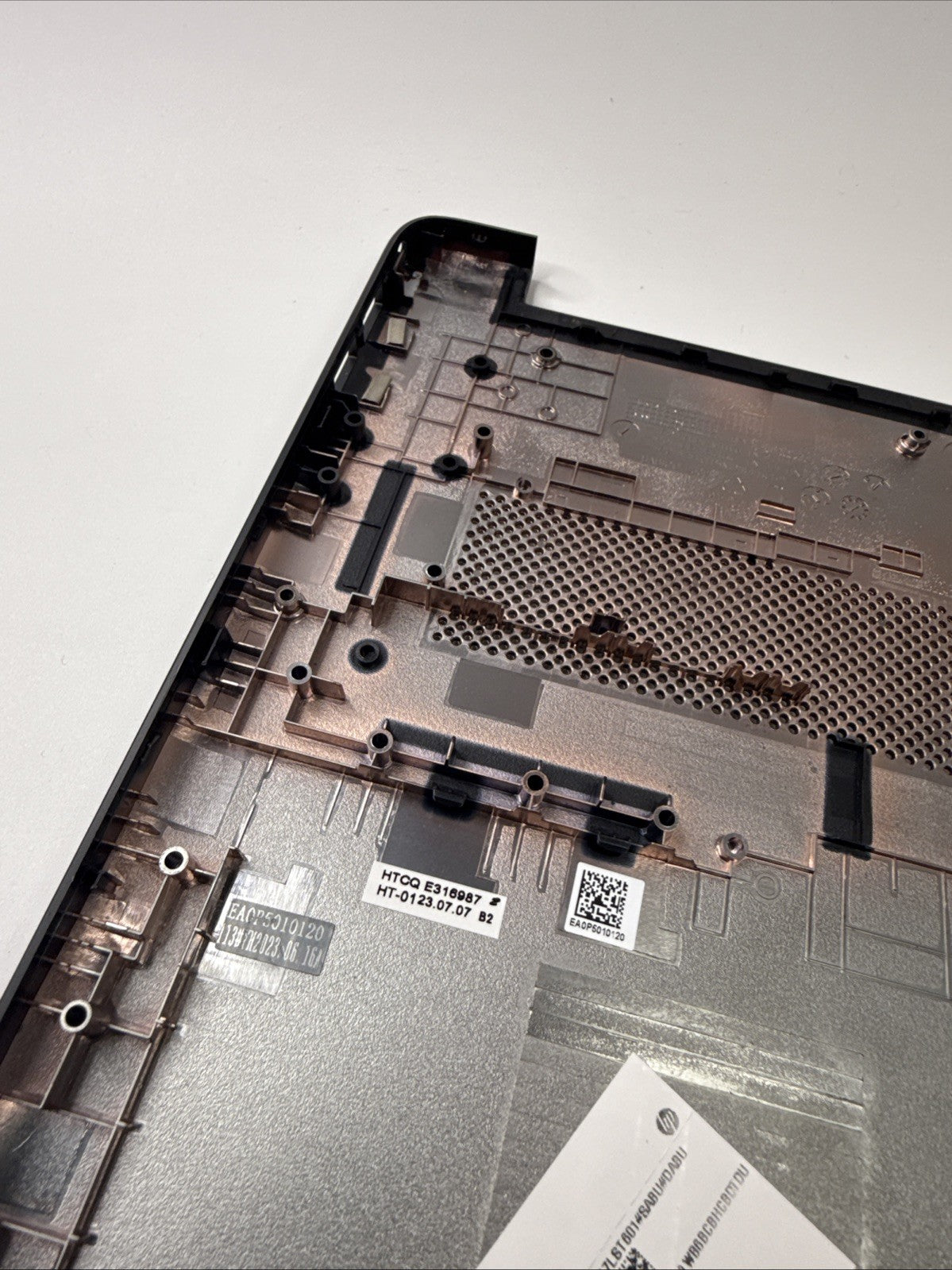 Genuine HP 15s-fq0501sa Bottom Base Case Cover EA0P5010120