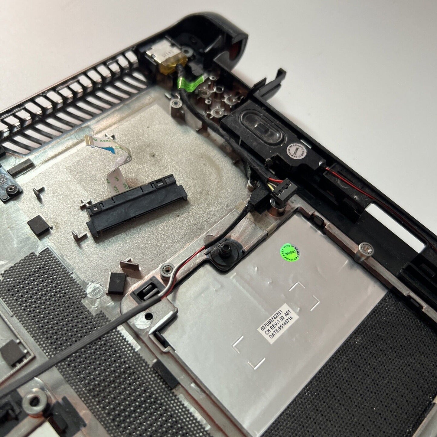 HP 350 G1 Bottom Base Cover DVD Drive USB Board Speakers