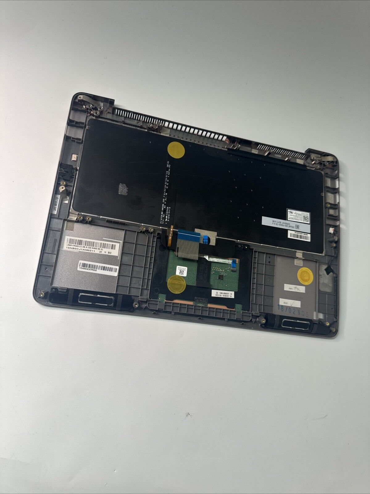 Genuine Asus UX410U Complete Palmrest UK Keyboard Touchpad Silver (Dent)