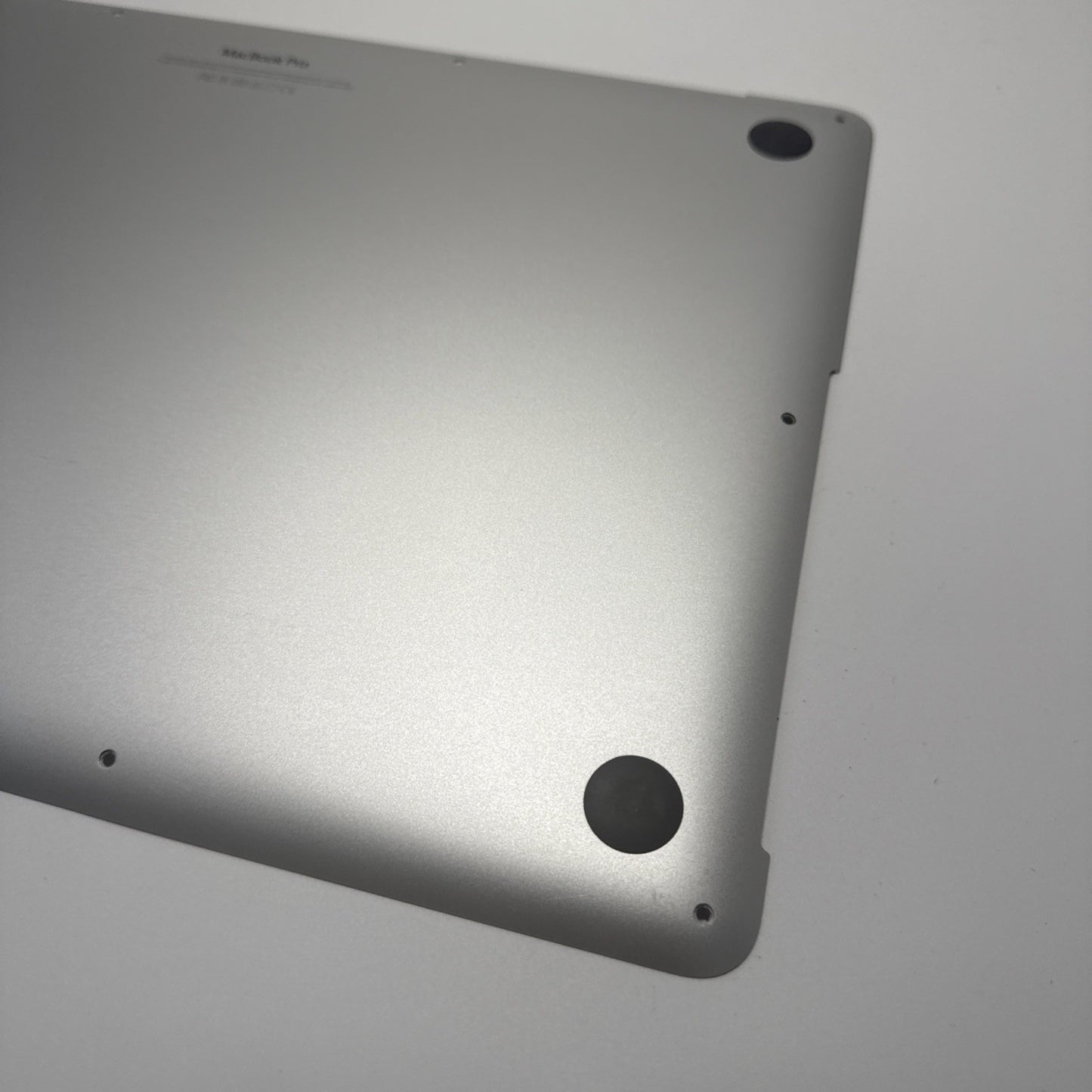 APPLE MACBOOK PRO 15" A1398 Mid 2015 Bottom Base Cover Silver 604-03476