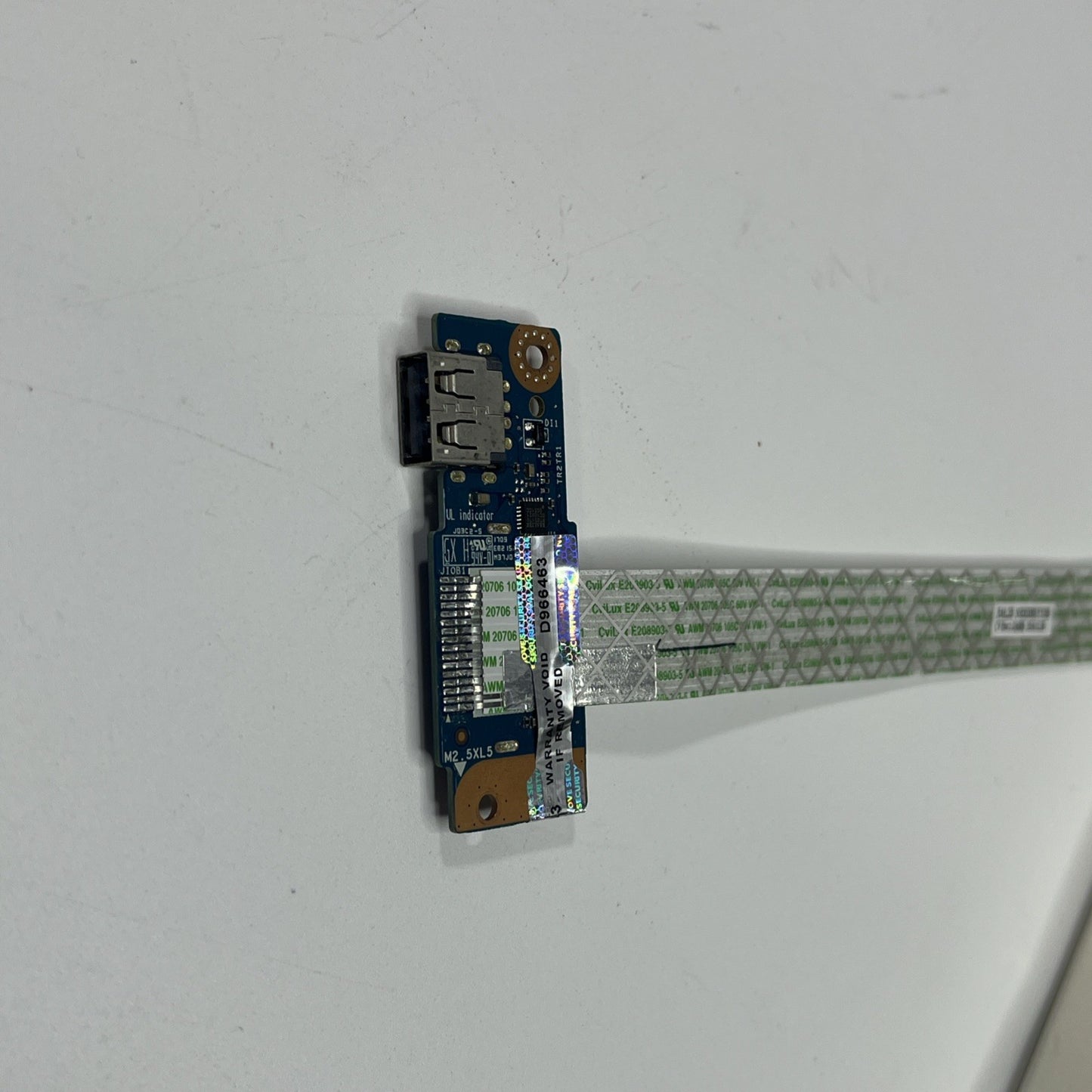 Genuine Dell Inspiron 15 5567 5565 Laptop USB IO Board 0D99YJ 0F8K78 LS-D807P