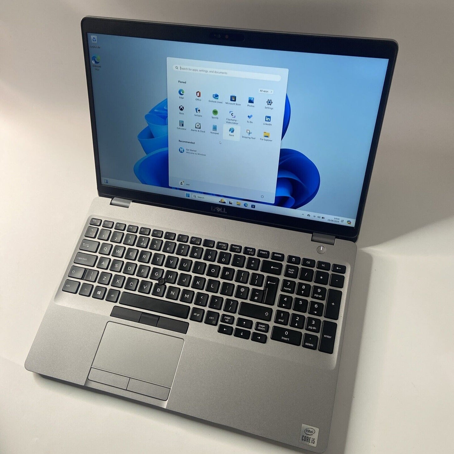 Dell Latitude 5510 15.6" i5-10310U 10th Gen 16GB RAM 256GB SSD Windows 11 Pro
