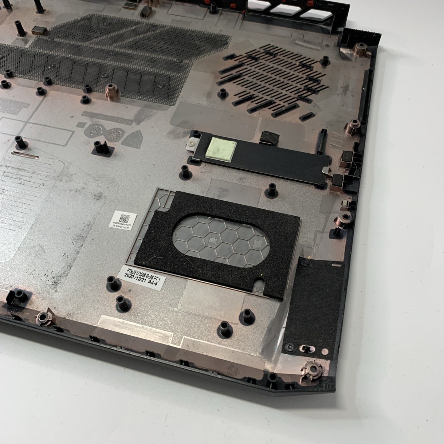 Genuine Acer Nitro AN517-52 17.3" Base Cover Bottom Case Chassis AP326000400
