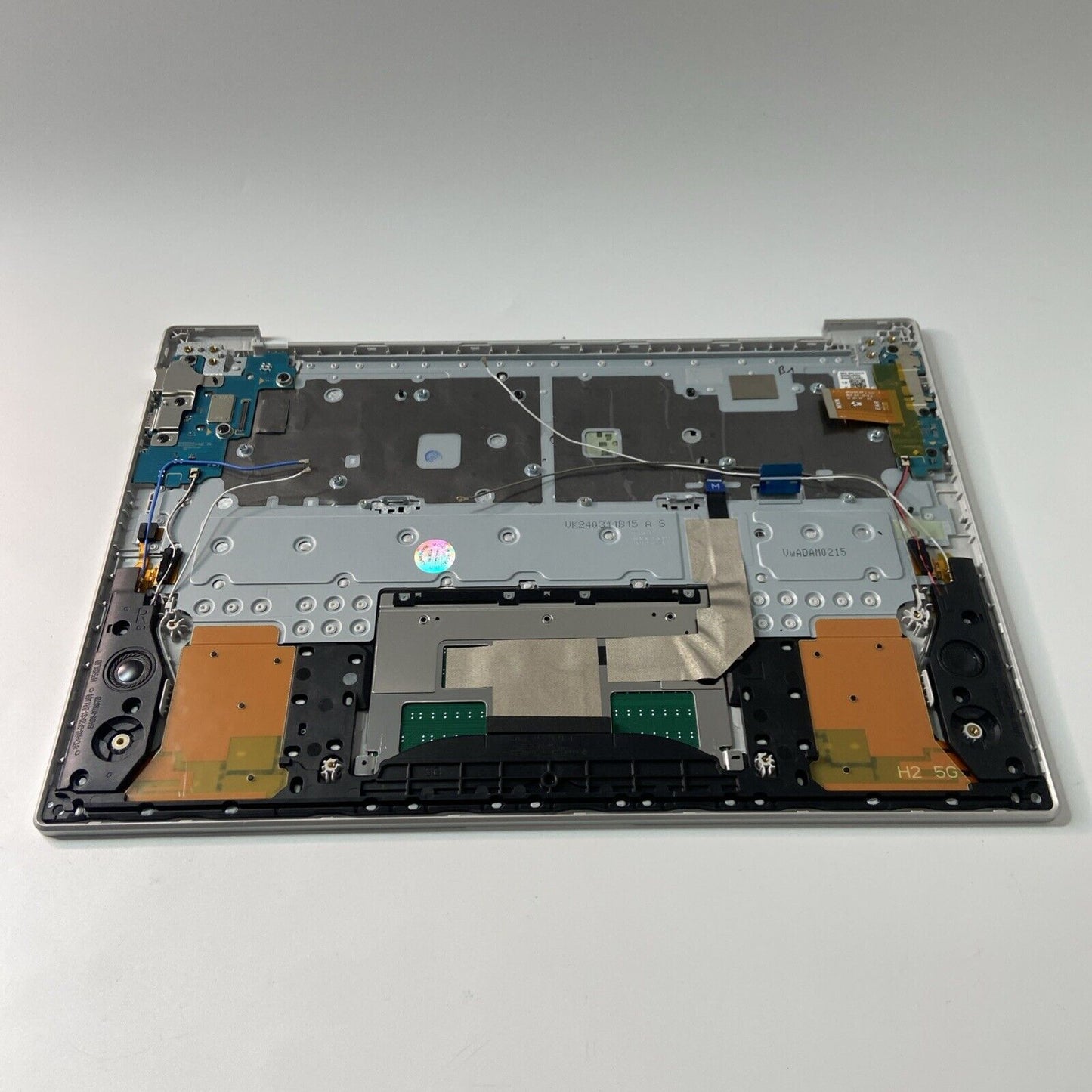 Samsung Galaxy Book NP345XNA NP345 NP340 Complete Palmrest Assembly UK Keyboard