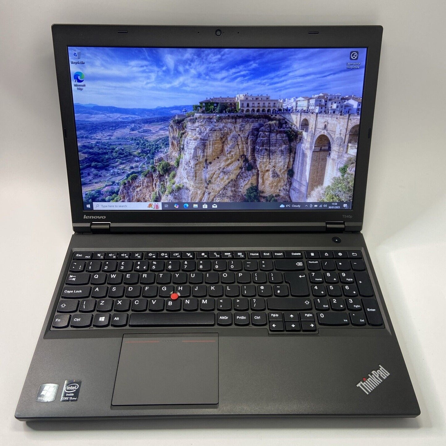 Lenovo ThinkPad T540p 15.6" Laptop Core i5-4300 2.6GHz 256Gb 8GB RAM Windows 10