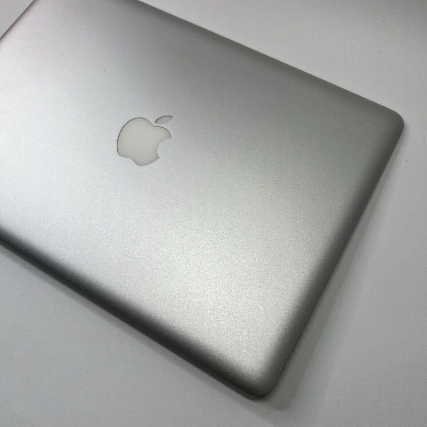 APPLE MACBOOK PRO 13 A1278 2012 SCREEN ASSEMBLY TOP LID SILVER (BROKEN CABLE)
