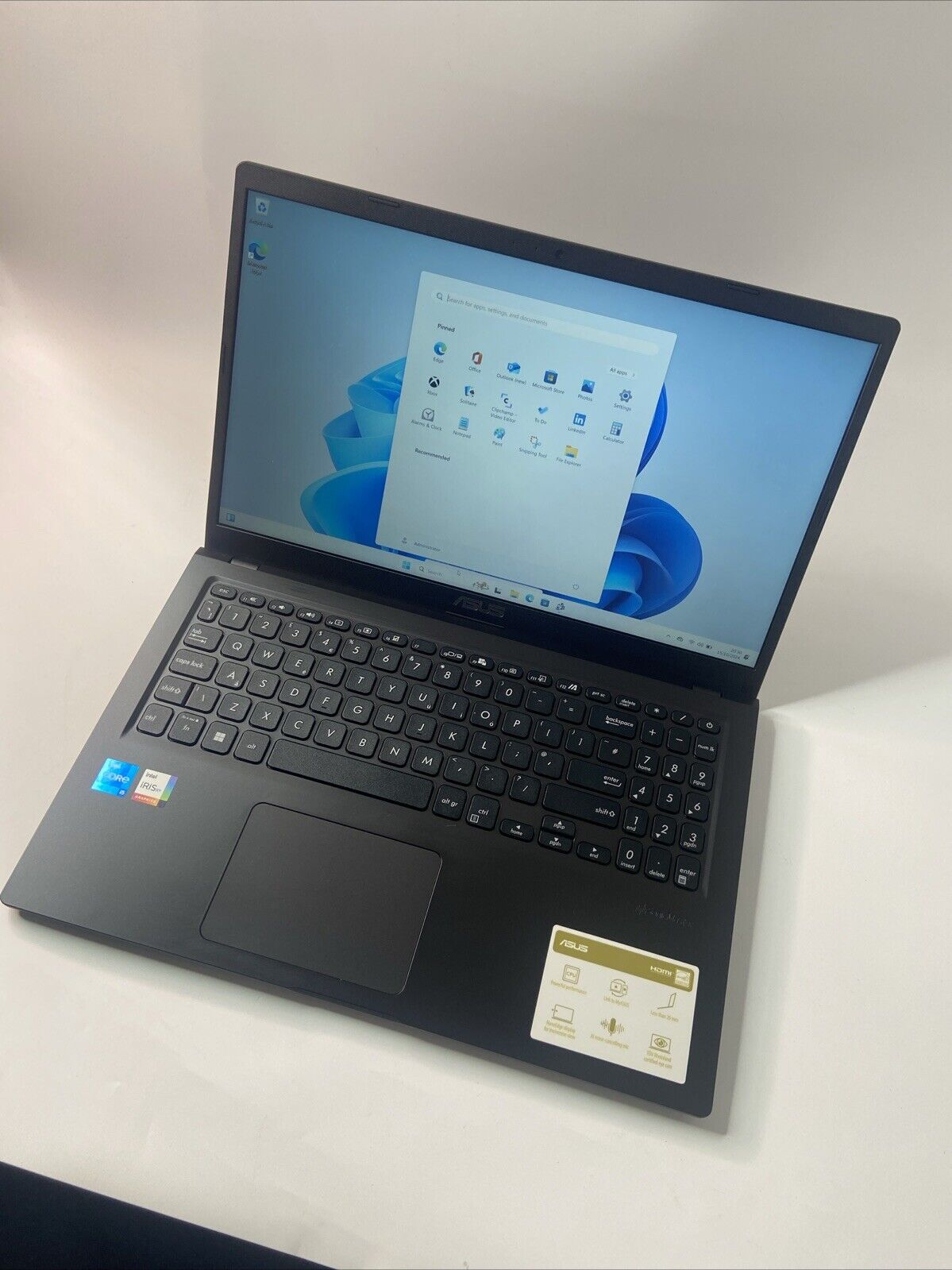 ASUS VivoBook 15 X1500EA 15.6" Intel Core i5-1135G7 8GB RAM 256GB SSD Windows 11