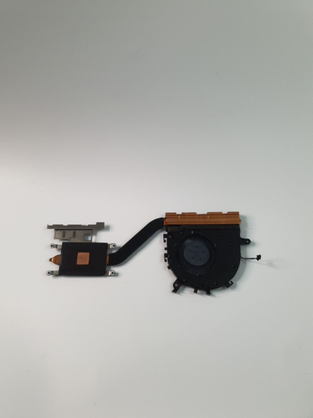 Lenovo V14 G4 AMN Heat Sink & Fan BAPB0807R5HY011