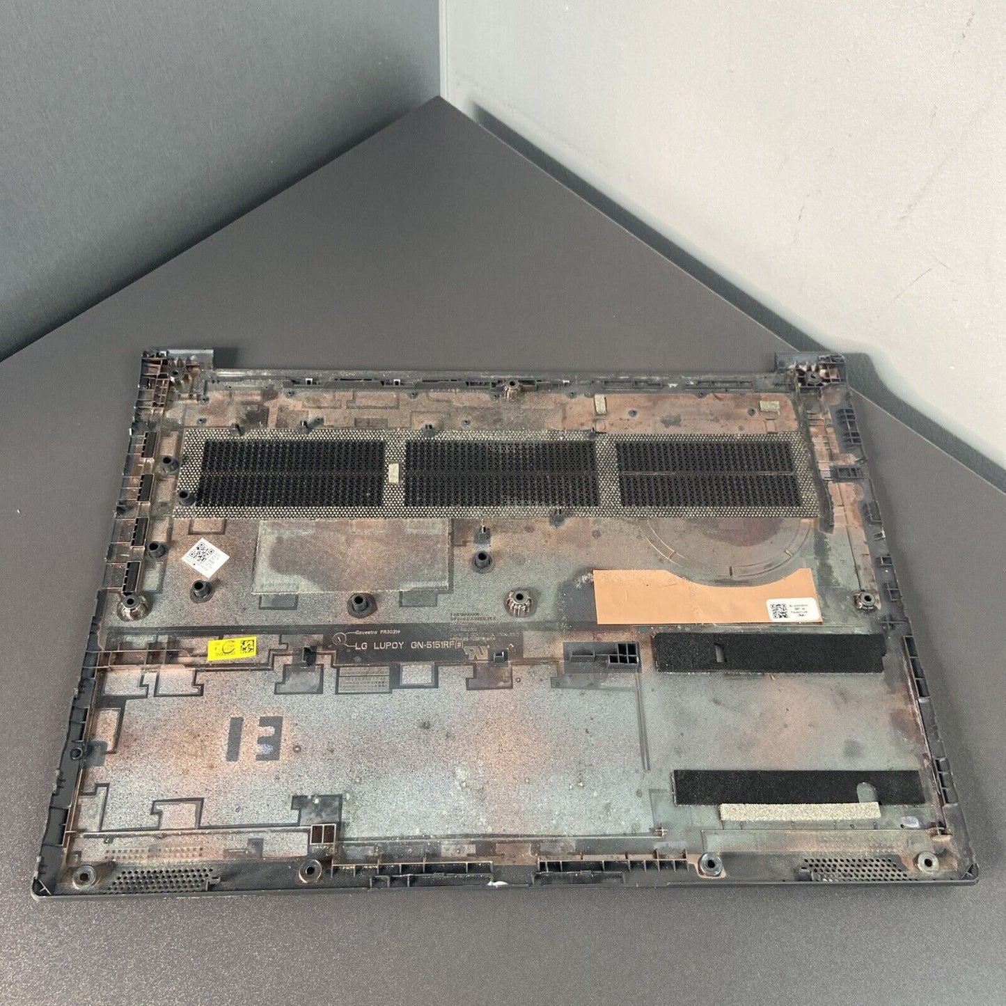 GENUINE Lenovo V14-IWL Bottom Base Chasis Cover Housing AP1KU000500