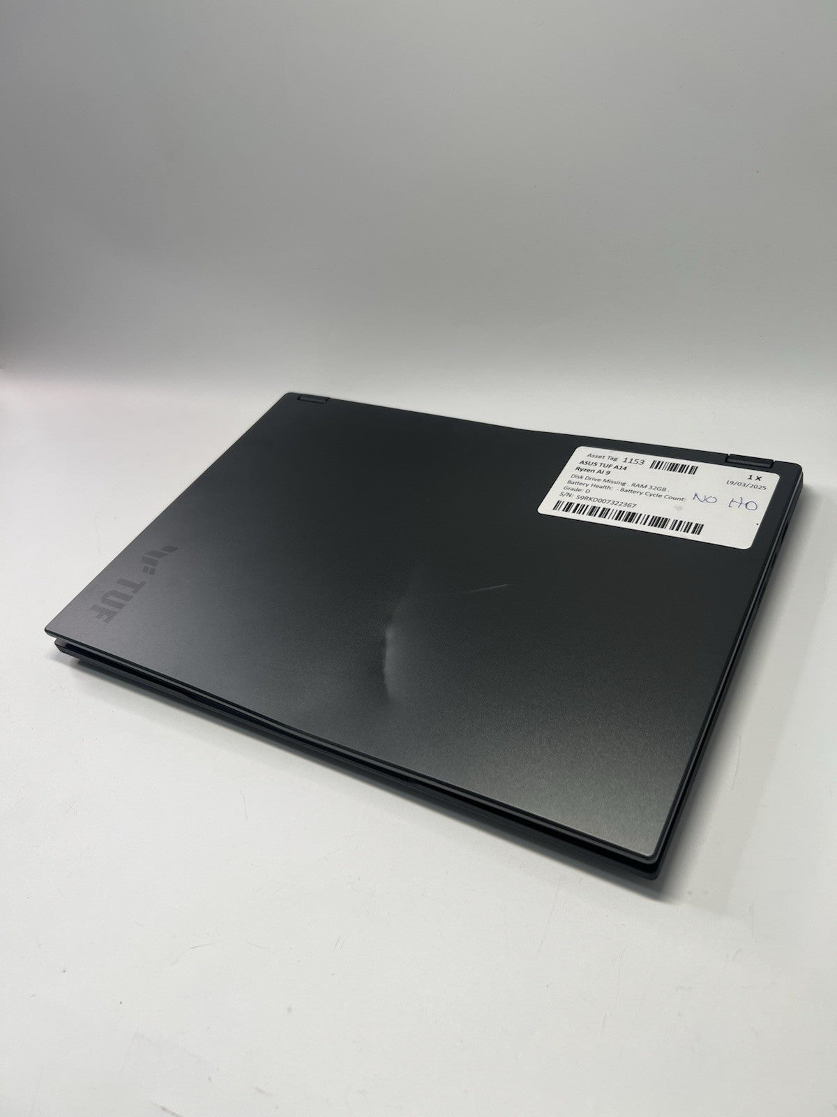 ASUS TUF A14 AMD Ryzen AI 9 32GB RAM RTX 4060 165Hz 14 Inch For Parts
