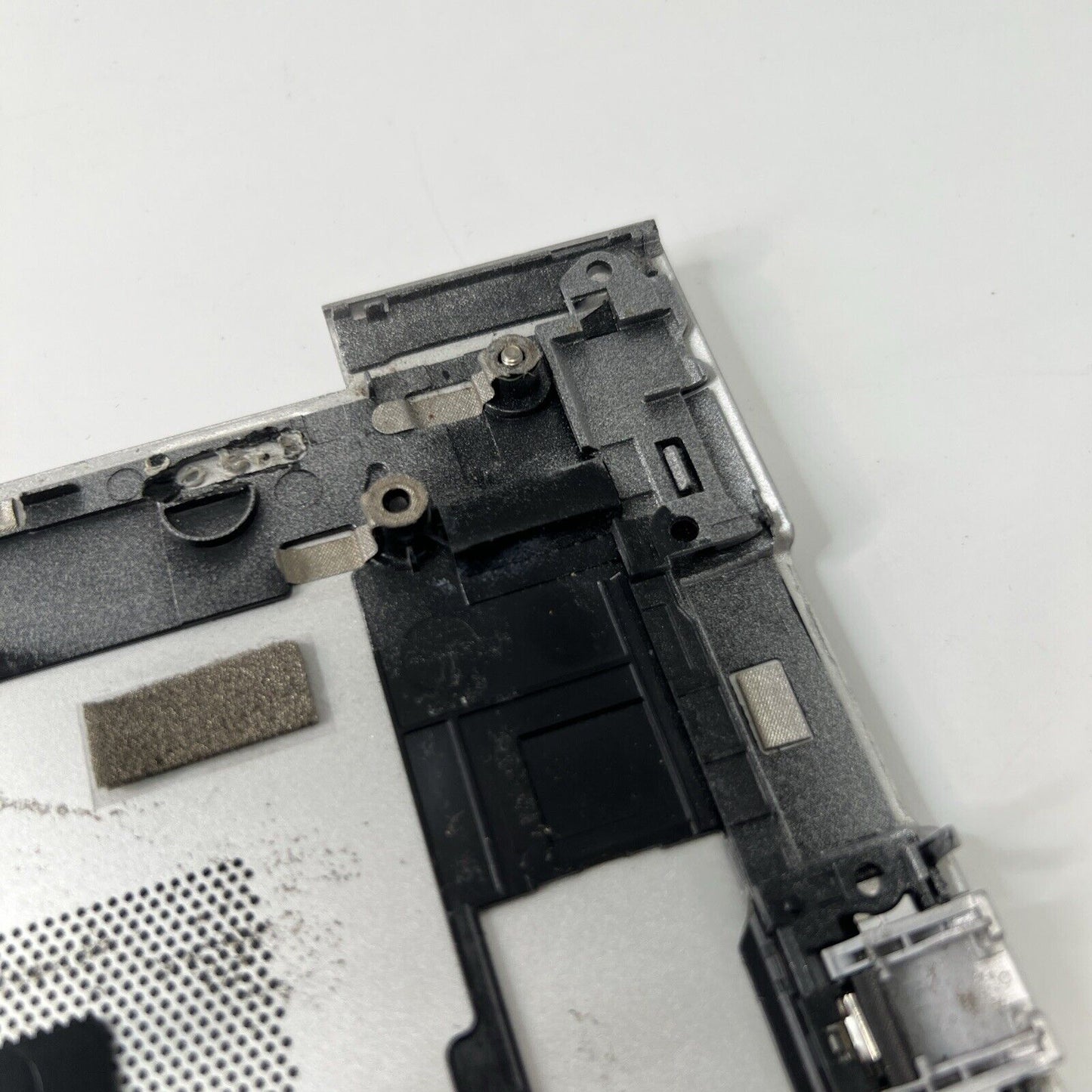 Genuine HP EliteBook 840 G5 745 G5 840 G6 Bottom Base Cover Silver