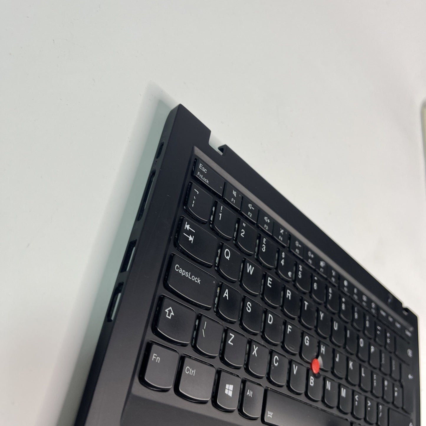 Genuine black Lenovo ThinkPad X1 Carbon 6th Gen Complete UK Palmrest SN20p38734