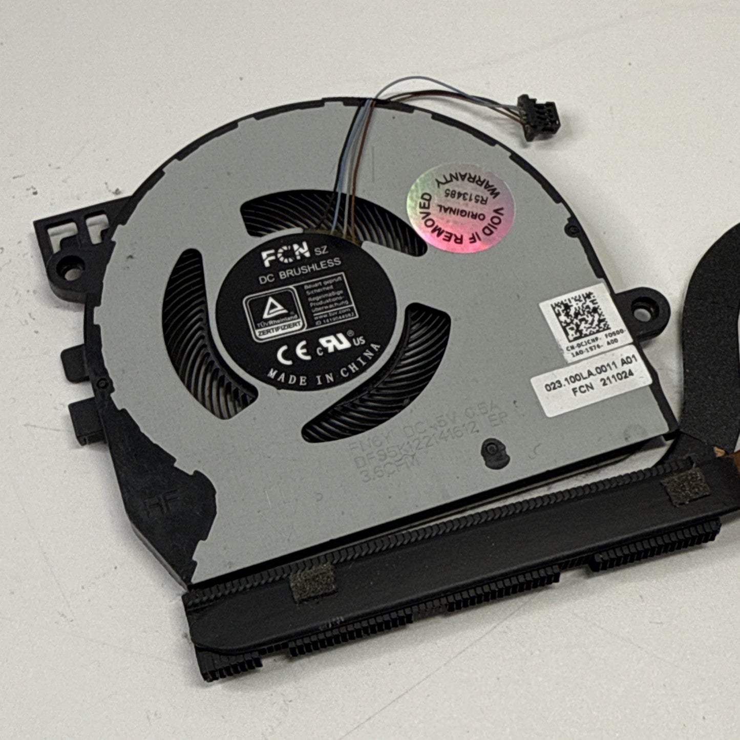 Dell Latitude 5320 Series CPU Cooling Fan & Heatsink P/N 0VNX78 0CJCNP Genuine