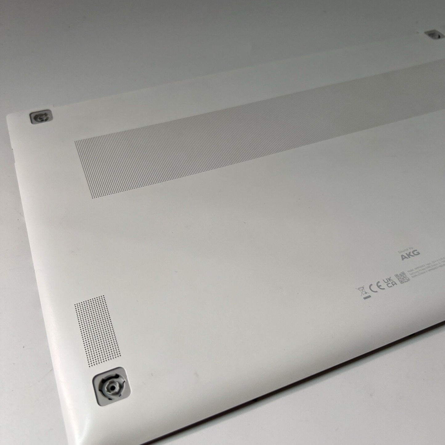 Samsung Galaxybook 2 Laptop NP950XED Bottom Base Cover BA98-03159A (GRADE A)