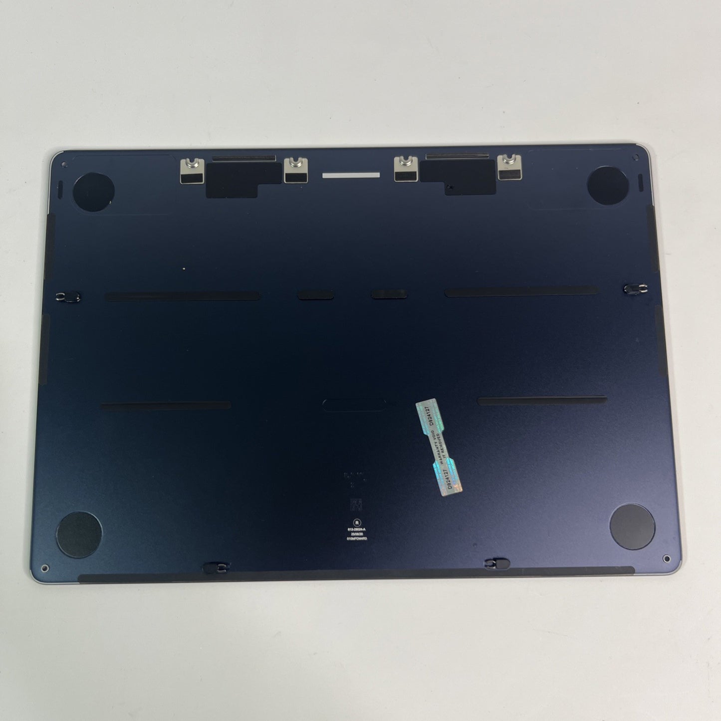 Apple MacBook Air 13" A3240 Bottom Base Cover – Midnight – 2025 Grade A